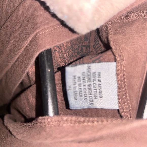 Sleeveless Brown Women's Top - Picture 2 of 4